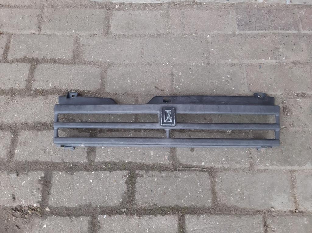Lada Samara grill grille zwart, Ophalen, Voor, Lada, Motorkap