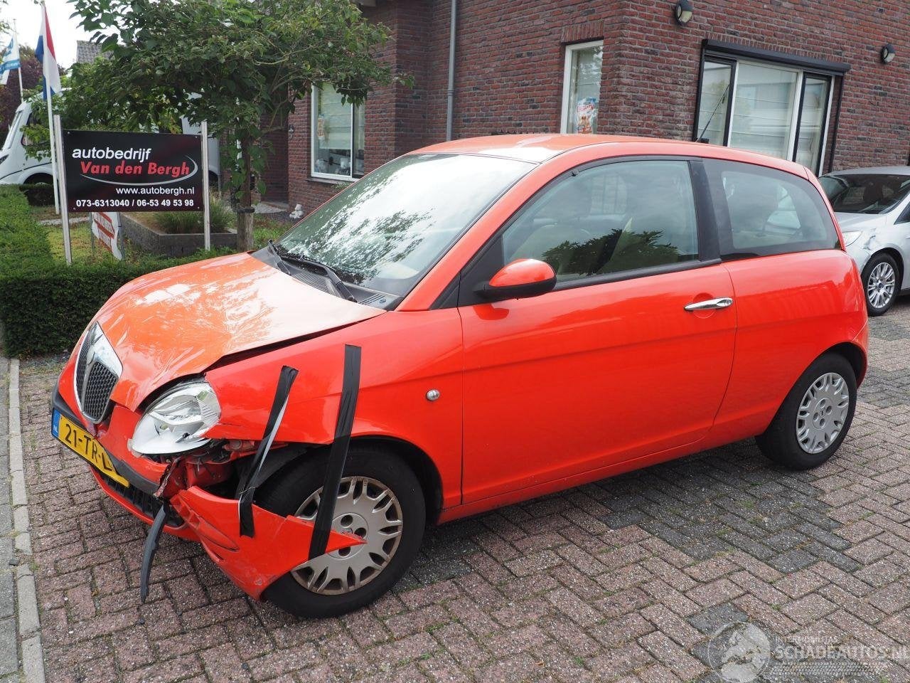 Lancia Ypsilon 1.2 Oro (bj 2007), Webaccessibility@stellantis.com, Stellantis N.V., Overige brandstoffen, Handgeschakeld