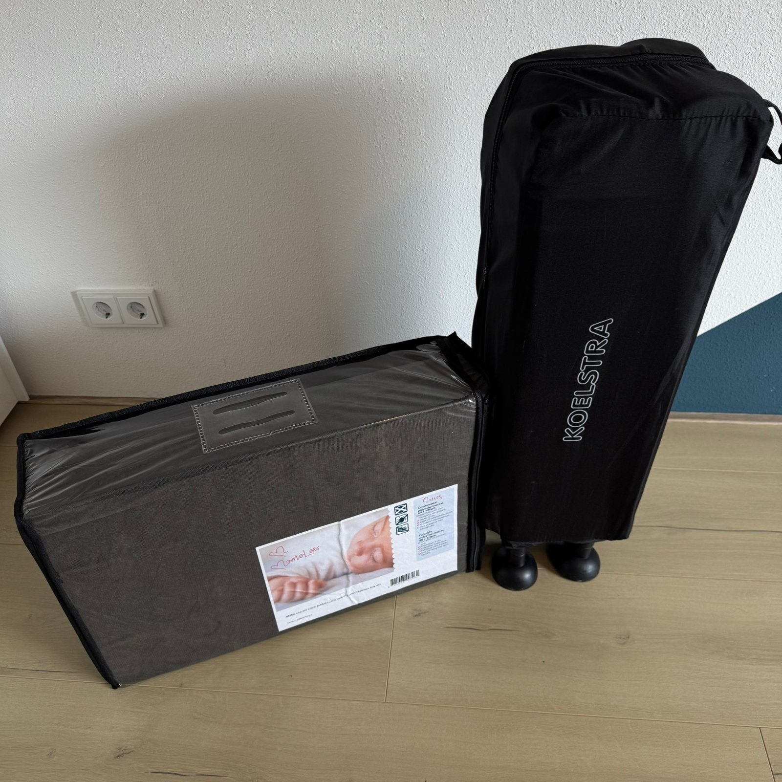 Koelstra Travelsleeper T5 Campingbedje Incl. Verhoger Zwart, Ophalen, Zo goed als nieuw, Reisbedje