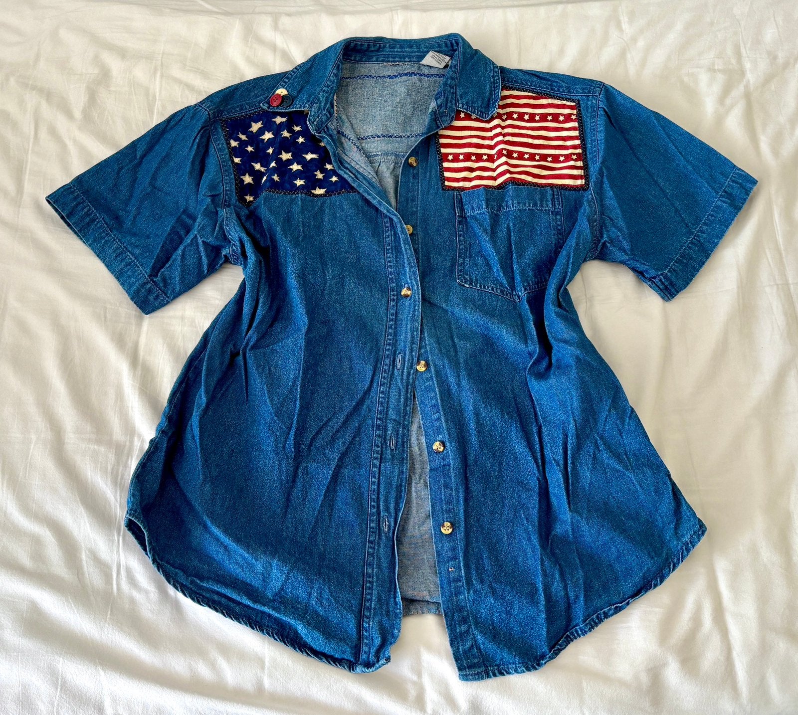 Vintage denim overhemd met Amerikaanse vlag, Ophalen of Verzenden, Zo goed als nieuw, Maat 38/40 (M), Blauw