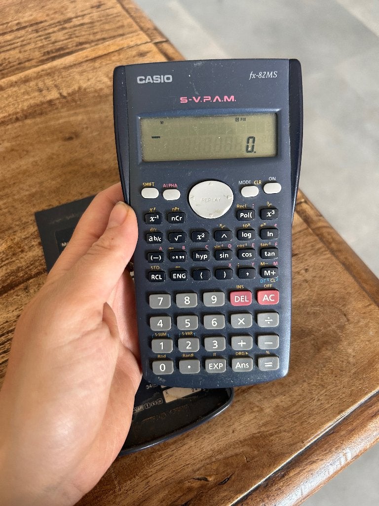 Casio rekenmachine, Ophalen