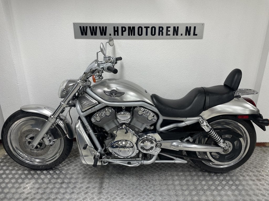 Harley Davidson VRSCA V ROD V-ROD 100 TH. ANNIVERSARY 1903 /, Motoren, Motoren | Harley-Davidson, Laan van Vredenoord 33
2289 DA  Rijswijk, NL