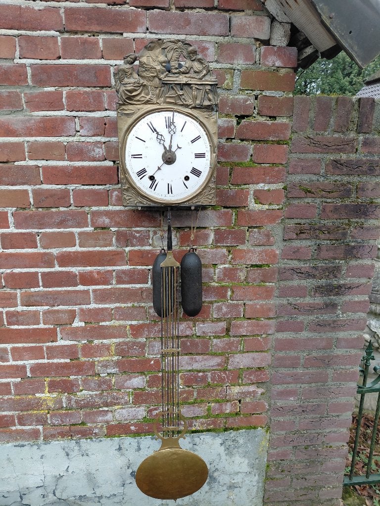 Antieke Franse Comtoise klok met harpslinger, dagaanduiding., Antiek en Kunst, Antiek | Klokken, Ophalen