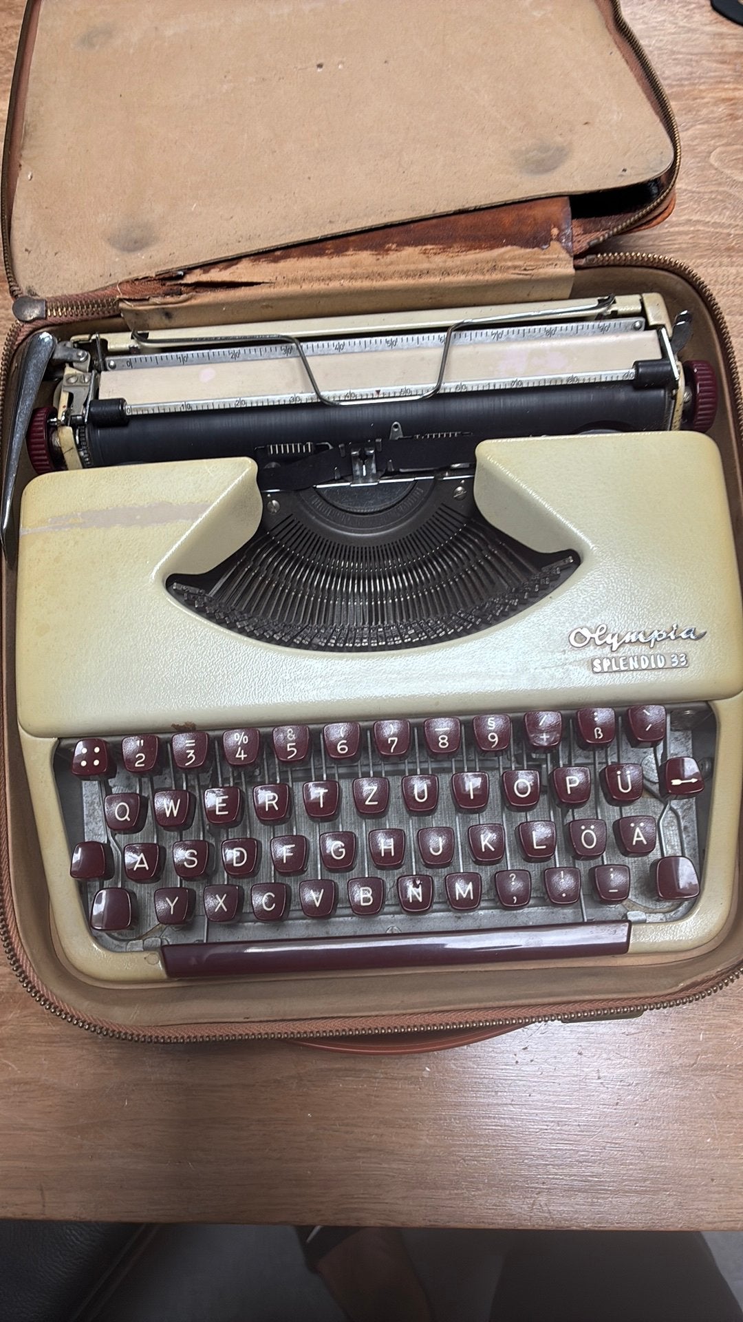 Olympia Splendid 33 typemachine vintage, Ophalen of Verzenden, Gebruikt