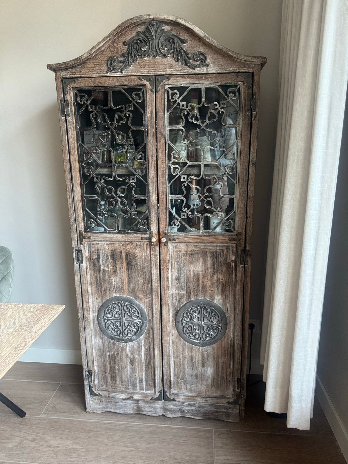 Unieke houten (drank/vitrine) kast, Antiek en Kunst, Antiek | Meubels | Kasten, Ophalen