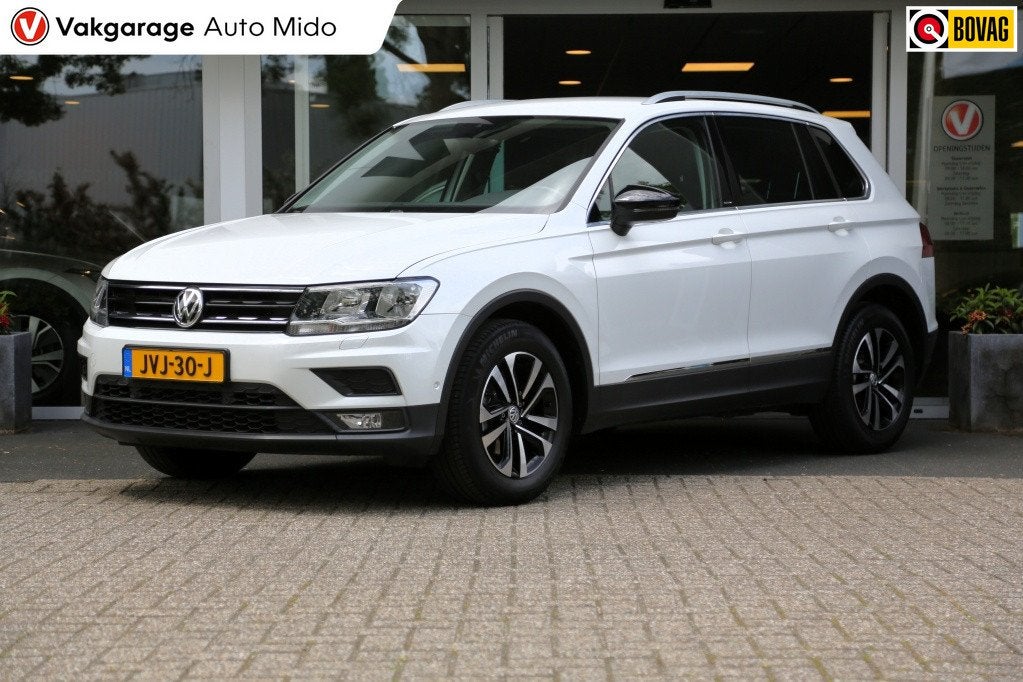 Volkswagen Tiguan 1.5 TSI ACT Automaat Comfortline | Trekhaa, 12 maanden, 4 cilinders, Automatische klimaatregeling, Wit