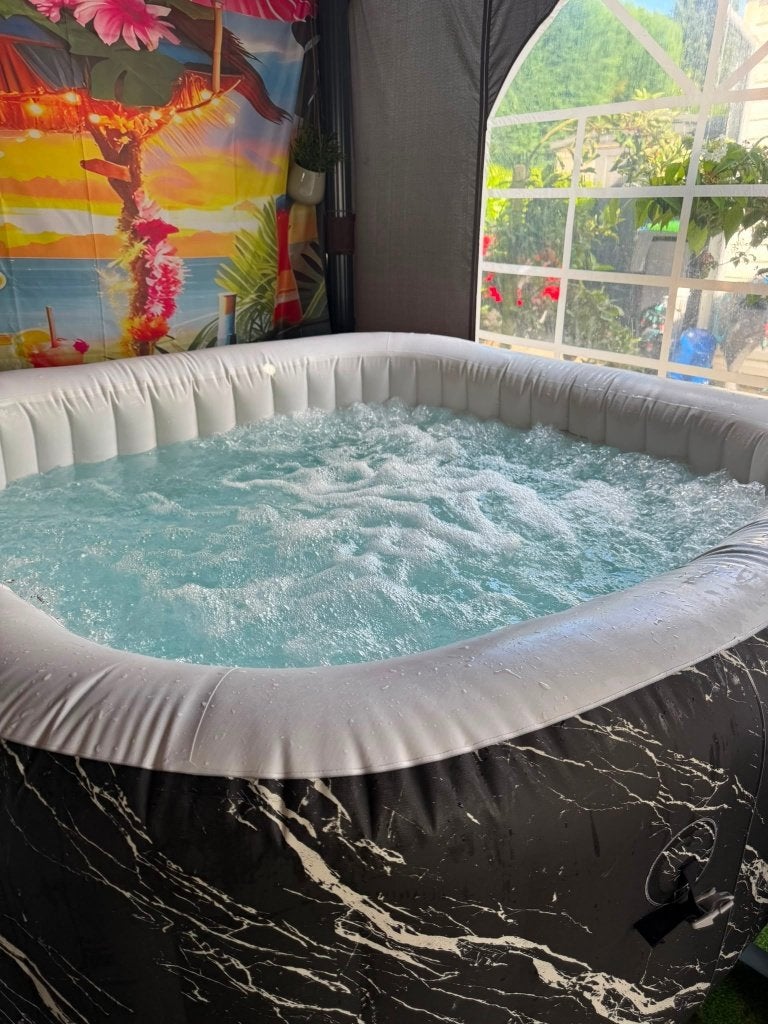 Lay-Z Spa Hollywood Airjet - Vierkant - 6 persoons, Ophalen, Zo goed als nieuw, Filter, Opblaasbaar