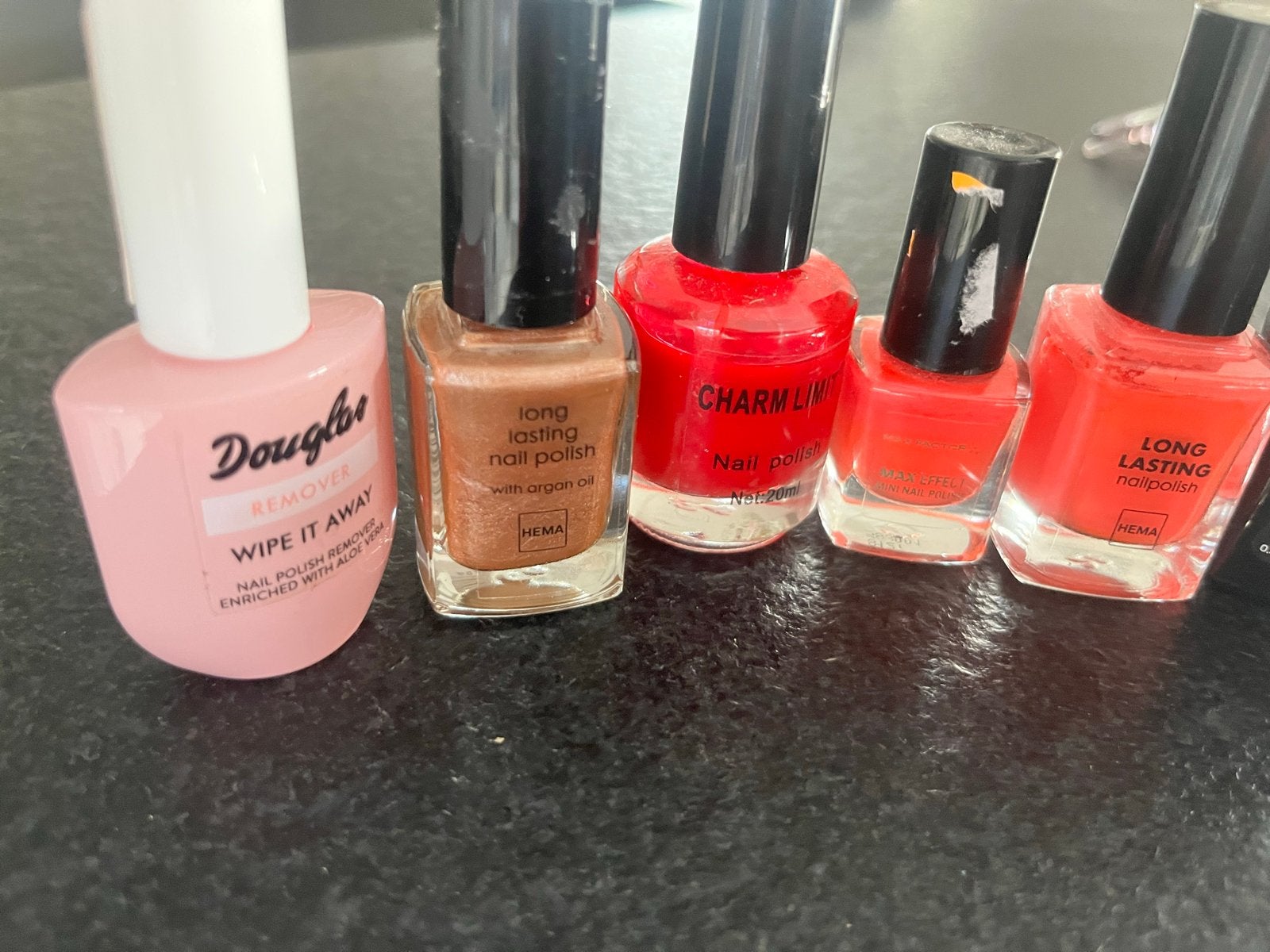 Nagellak en nagellak remover set, Ophalen of Verzenden, Gebruikt, Overige typen