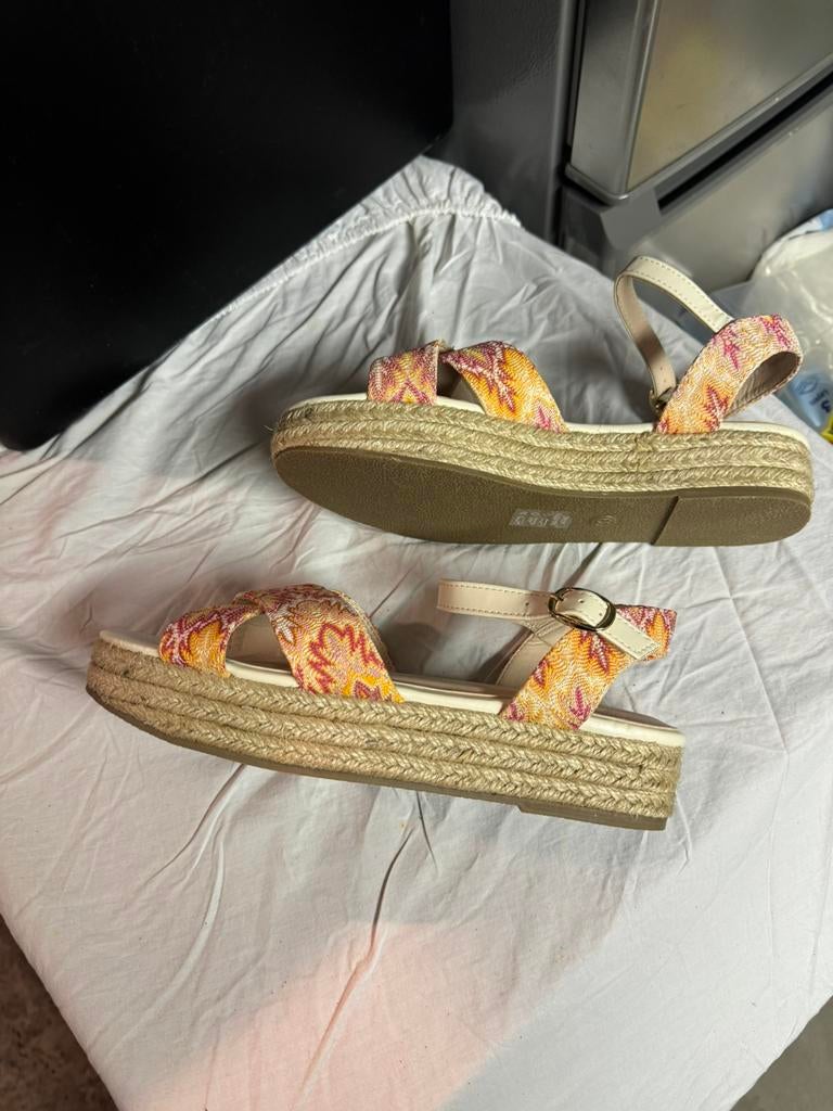 Open schoenen dames maat 39 nieuw, 33 - 40 uur, Overige niveaus, Overige vormen