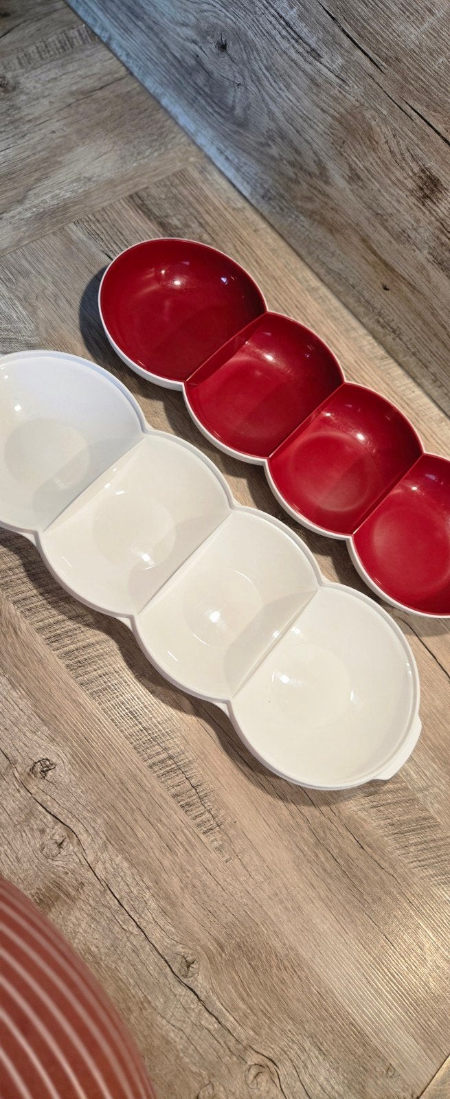 Tupperware Tapas Schaal Rood - Ideaal voor Hapj, Huis en Inrichting, Keuken | Tupperware, Schaal, Rood, Ophalen of Verzenden
