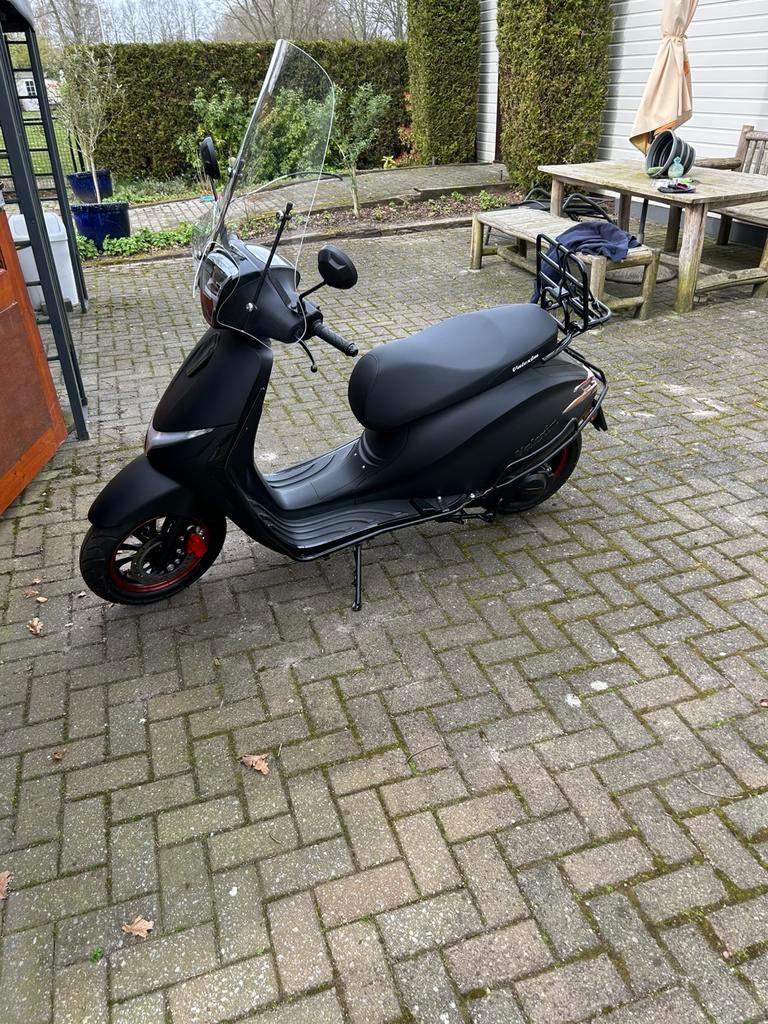 La Souris, special edition, 45km/u, <1000km, Zo goed als nieuw, Benzine, Ophalen, Overige merken