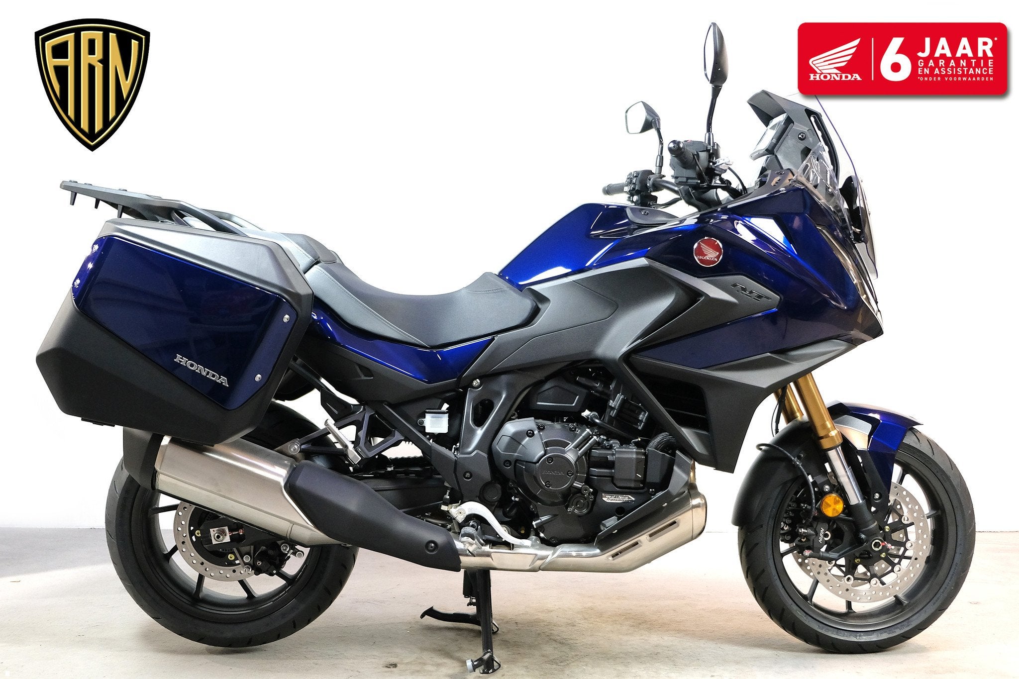 Honda NT 1100 DCT ES (bj 2026), Bedrijf, Handvatverwarming, Toermotor