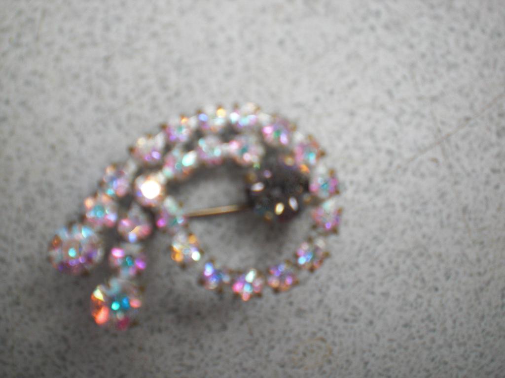 oude broche, Overige materialen, 4 tot 7 cm, Gebruikt, Ophalen of Verzenden