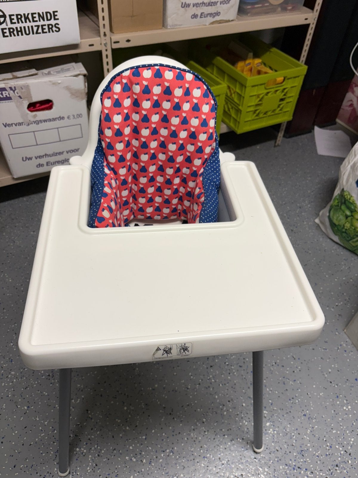 Kinderstoeltje, Ophalen, Zo goed als nieuw, Tafel(s) en Stoel(en)
