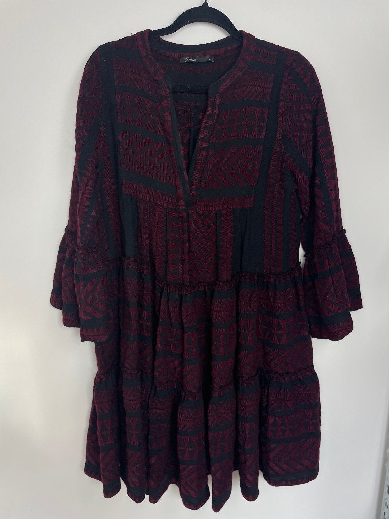 Devotion a-lijn jurk maat XS bordeauxrood zwart jacquard, Zwart, Devotion, Ophalen of Verzenden, Zo goed als nieuw