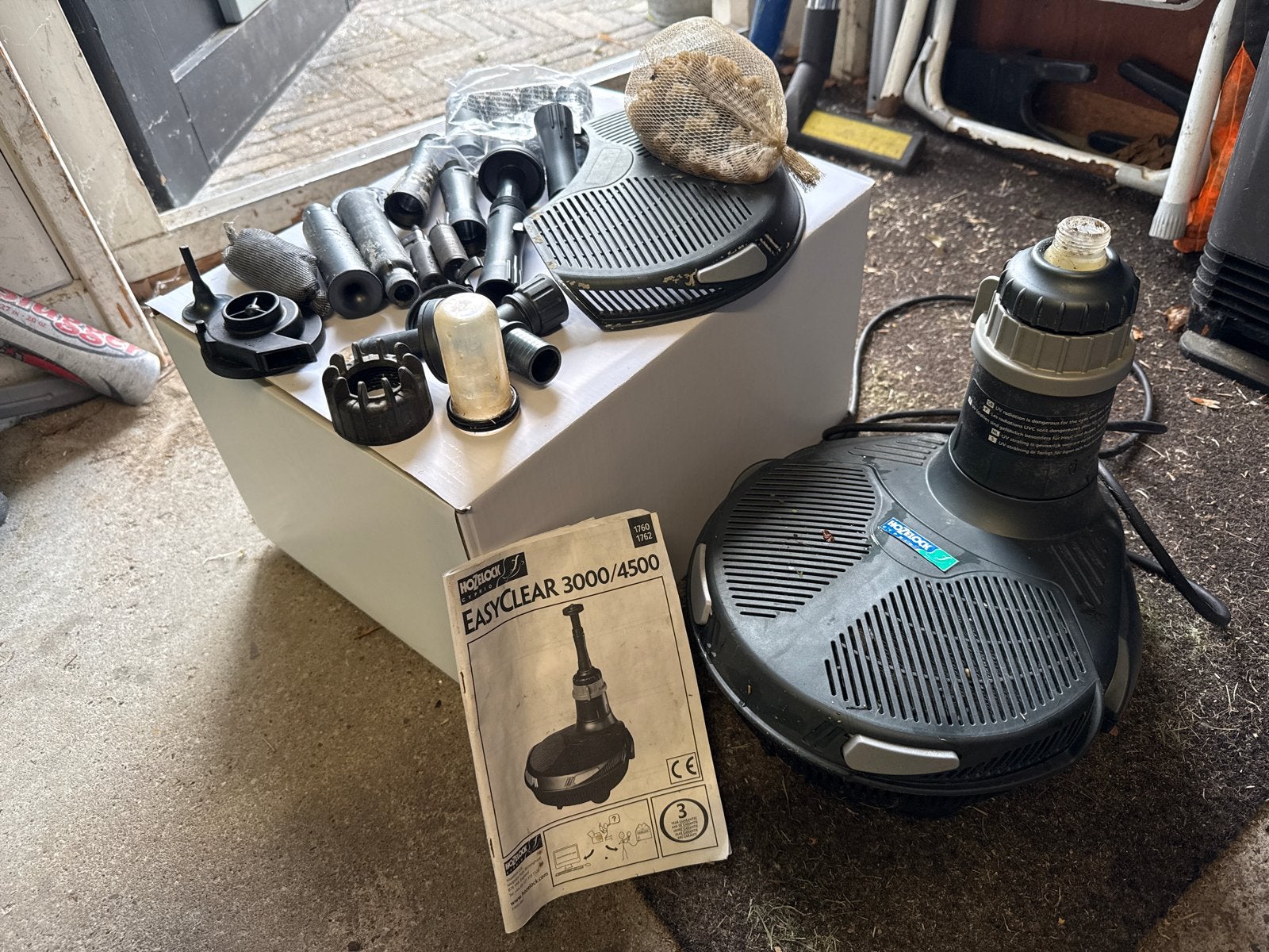 Hozelock Easyclear 3000/4500 vijverfilter met pomp en UV-lam, Ophalen of Verzenden, Gebruikt, Vijverfilter