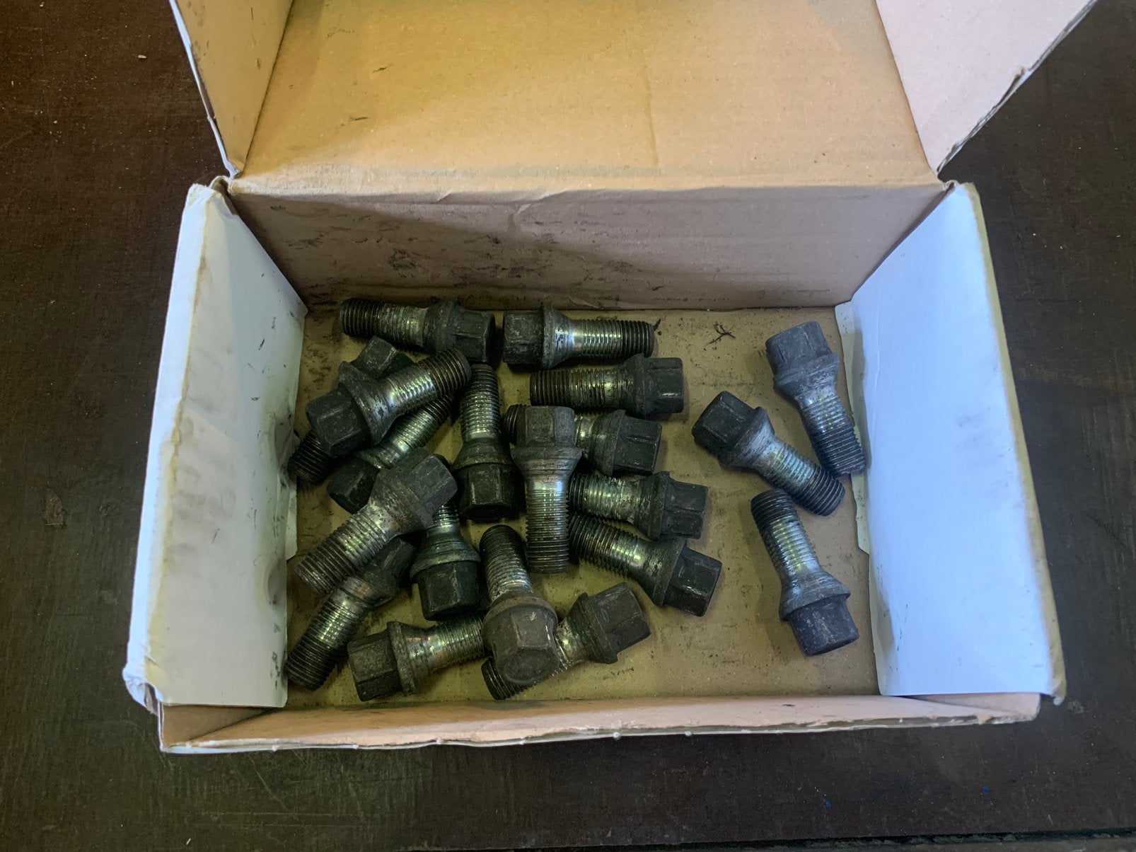 Wielbouten M14x1,5, Auto-onderdelen, Ophalen of Verzenden, Gebruikt