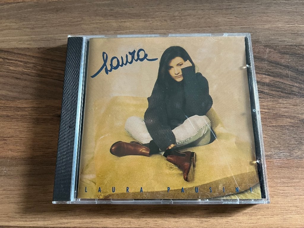 Laura Pausini - Laura (1994), Inclusief boekje, Pop, Ophalen of Verzenden, Zo goed als nieuw