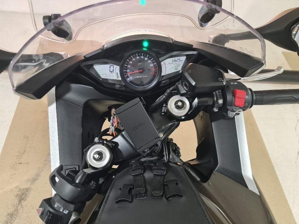 Honda VFR1200FD 2014 -Volledig uitgerust en goed onderhouden, Motoren, Motoren | Honda, Occasion, 4 cilinders, Motorrijbewijs A