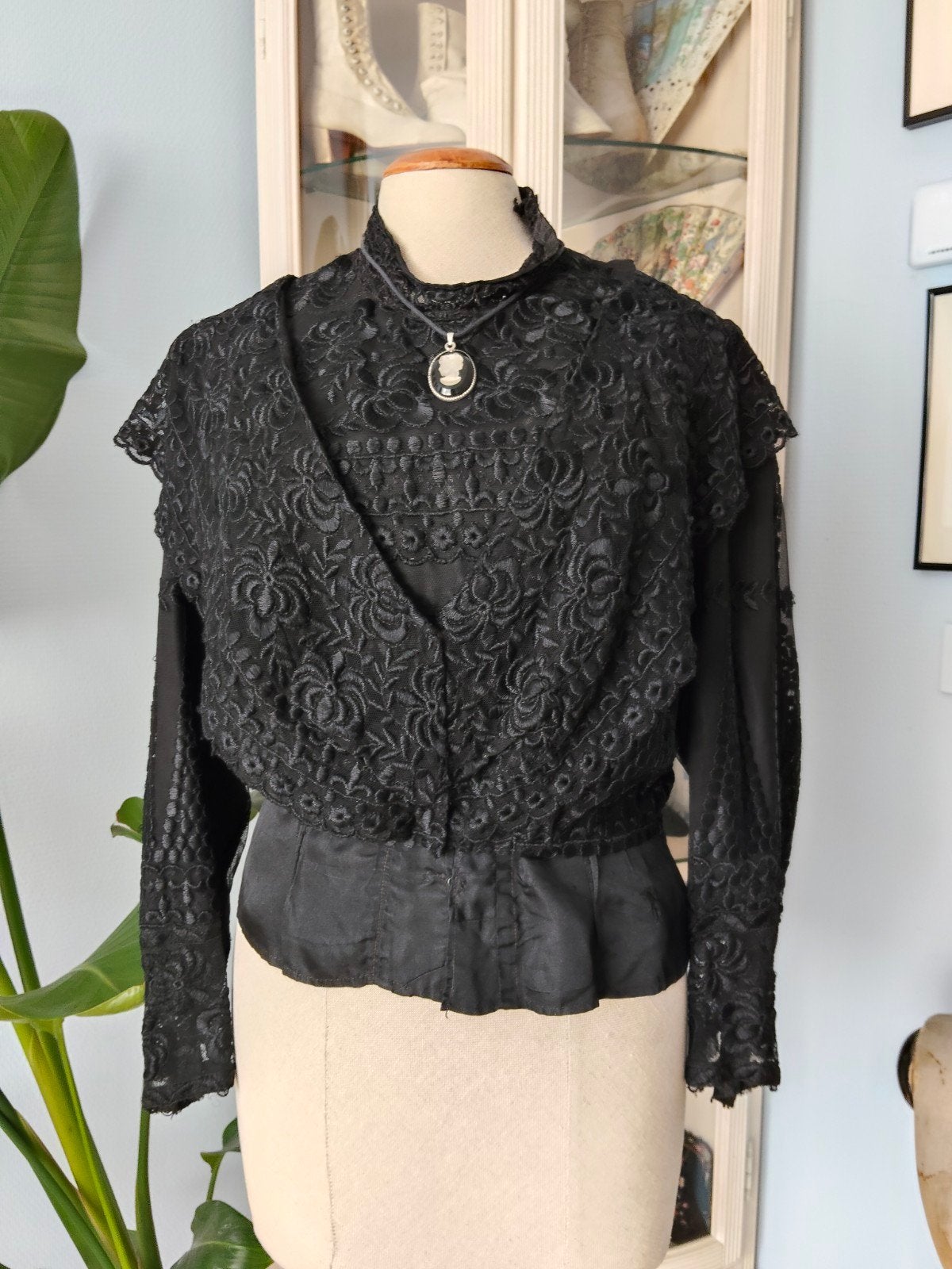 Antiek zwart zijde kanten bodice Victoriaans edwardian, Antiek en Kunst, Ophalen of Verzenden, Dames