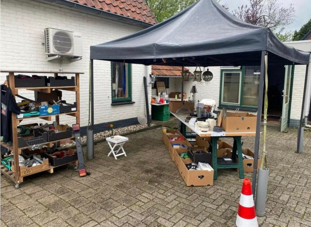 Grote partij rommelmarktspullen. ( heel divers ), Ophalen, Gebruikt