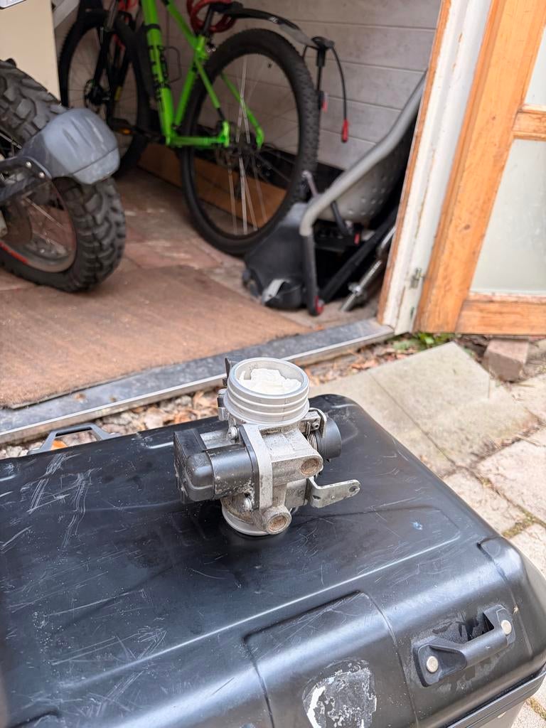 BMW F650GS (2003) Gasklephuis Injectie, Motoren, Ophalen of Verzenden, Gebruikt