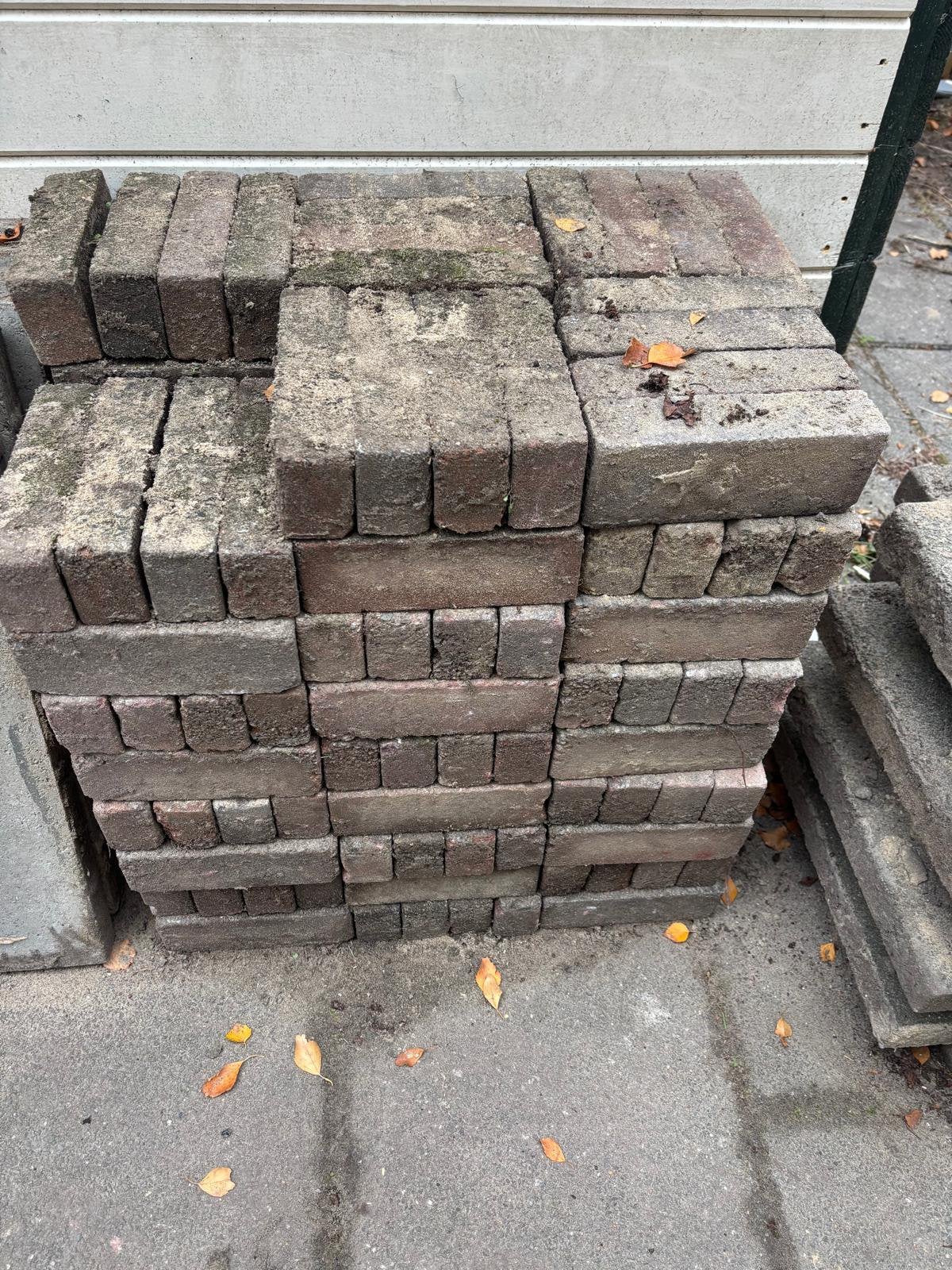 GRATIS - Klinkers - 40 60 - Hoofddorp, Ophalen, Zo goed als nieuw, Beton, Klinkers