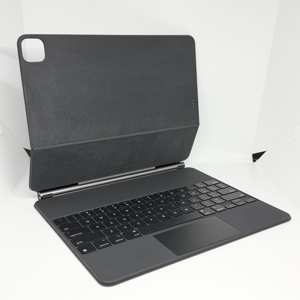 Apple Magic Keyboard 12,9 inch voor Ipad Pro en Air, Apple, Zo goed als nieuw, Support@apple.com, Apple Park Way, Cupertino, California