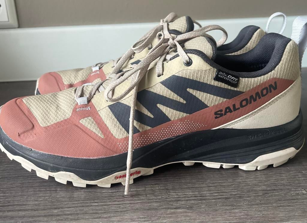 Salomon Saliba waterdichte wandelschoenen in maat 42, Sport en Fitness, Bergsport en Wandelen, Ophalen, Zo goed als nieuw