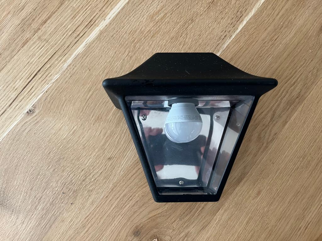 Philips buitenlamp met peertje - gratis, Ophalen, Minder dan 50 watt, Wandlamp, Aluminium