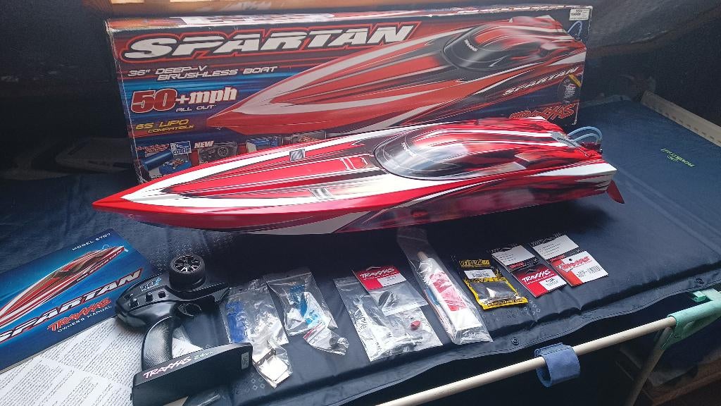 Traxxas spartan RC boatbitz getuned, Ophalen, Gebruikt, 1:32 tot 1:50, Overige merken