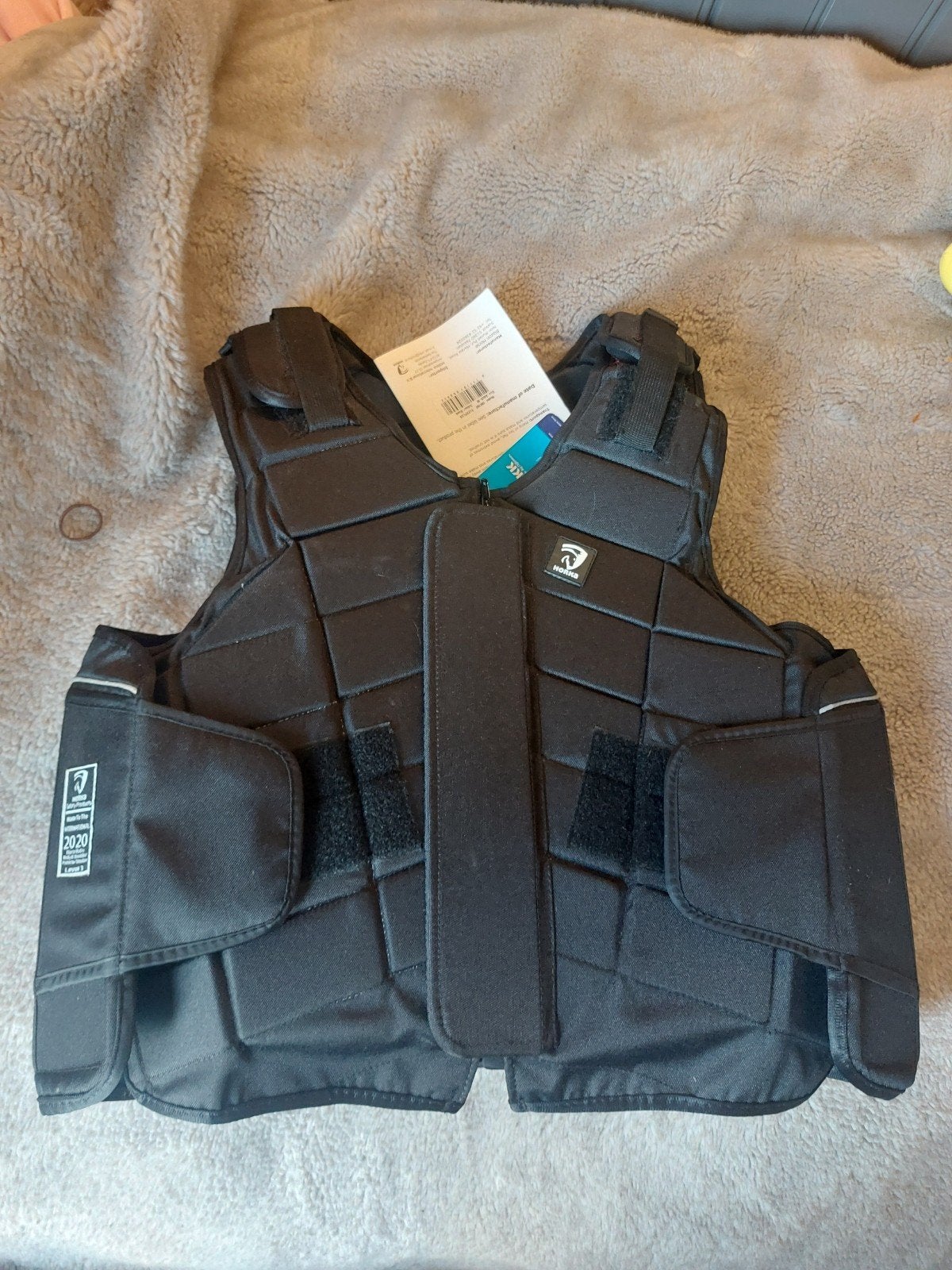 paardrij vest, Ophalen, Nieuw