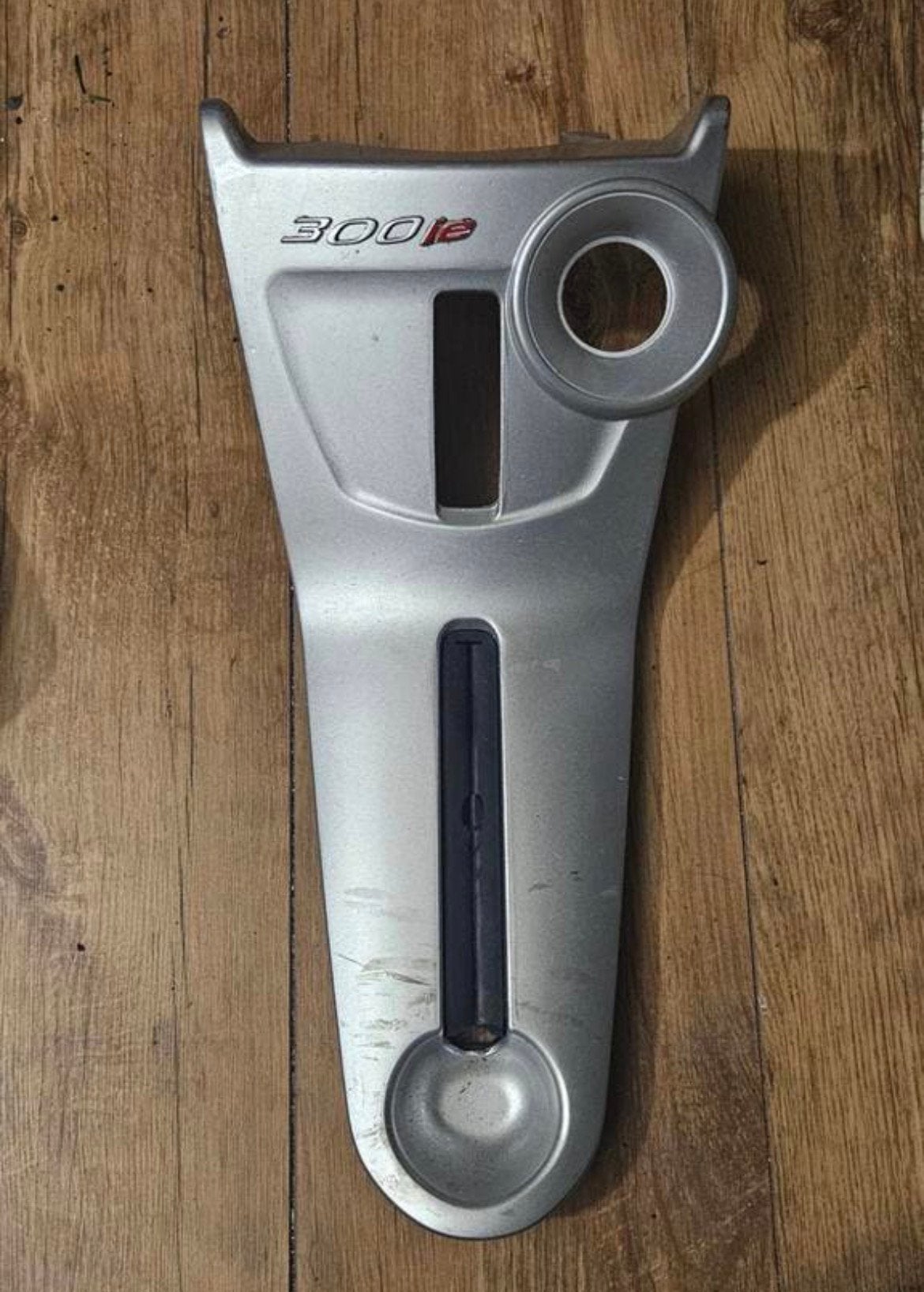 Kapje Beenschild Piaggio mp3 Yourban, Ophalen of Verzenden