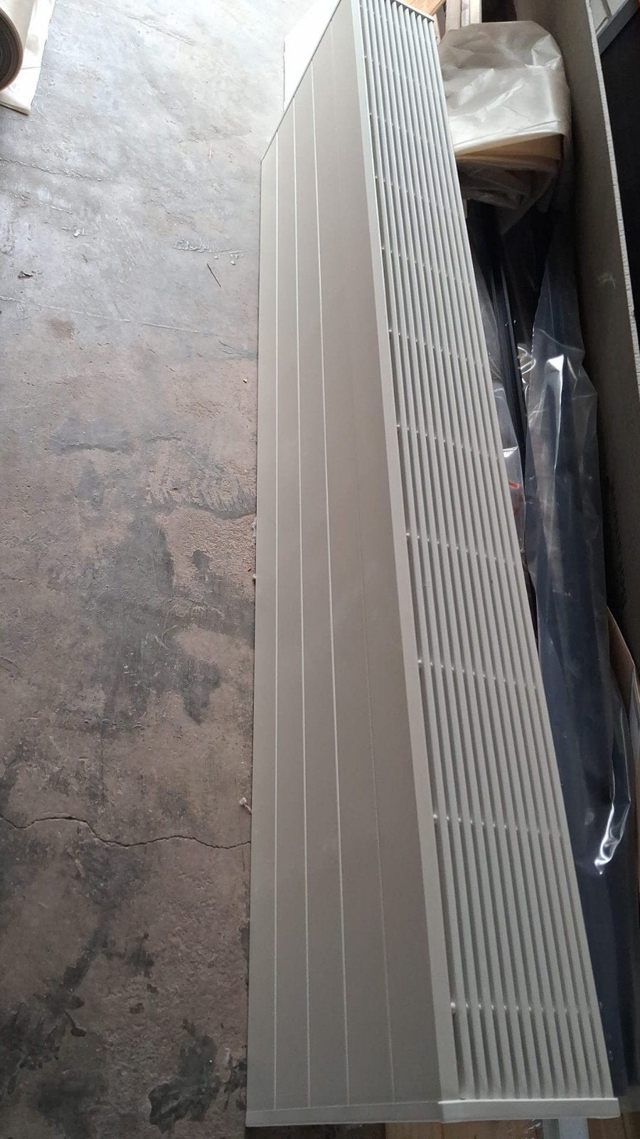 Jaga Tempo Lage Temperatuur Radiator - 50x220x22cm, Ophalen, 30 tot 80 cm, Gebruikt, Radiator