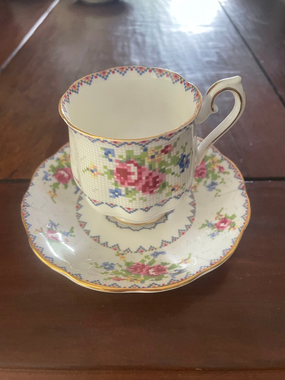Royal Albert Bone China kop en schotel - Petit Point, Ophalen of Verzenden