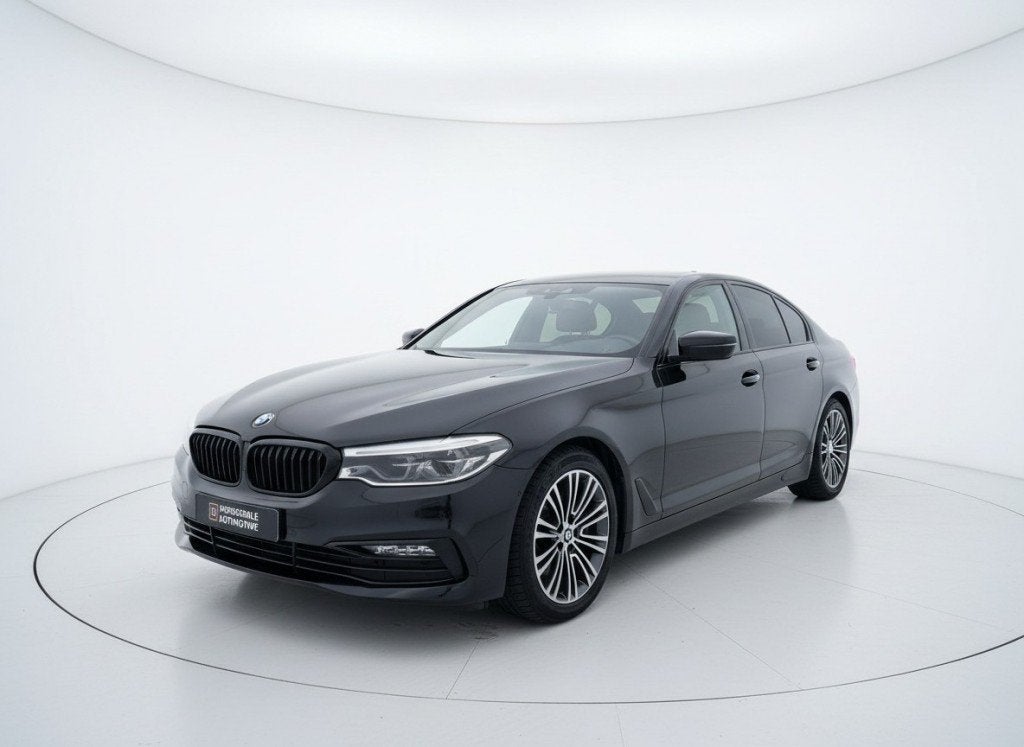 Bmw 5-SERIE 520D EDE HIGH EXE Sport Line, Xenon, Navi, Leder, Auto's, Automaat, Achterwielaandrijving, Euro 6, 2000 kg