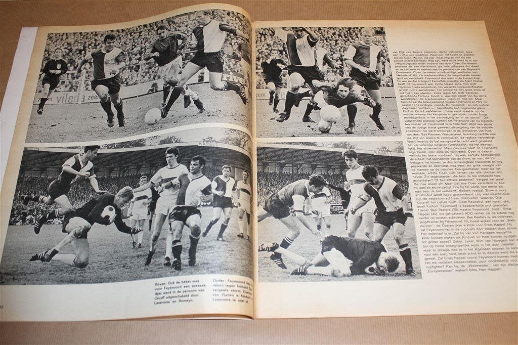 Voetbal 69. Speciale uitgave weekblad Nieuwe Revu., Ophalen of Verzenden, Gelezen, Watersport en Hengelsport