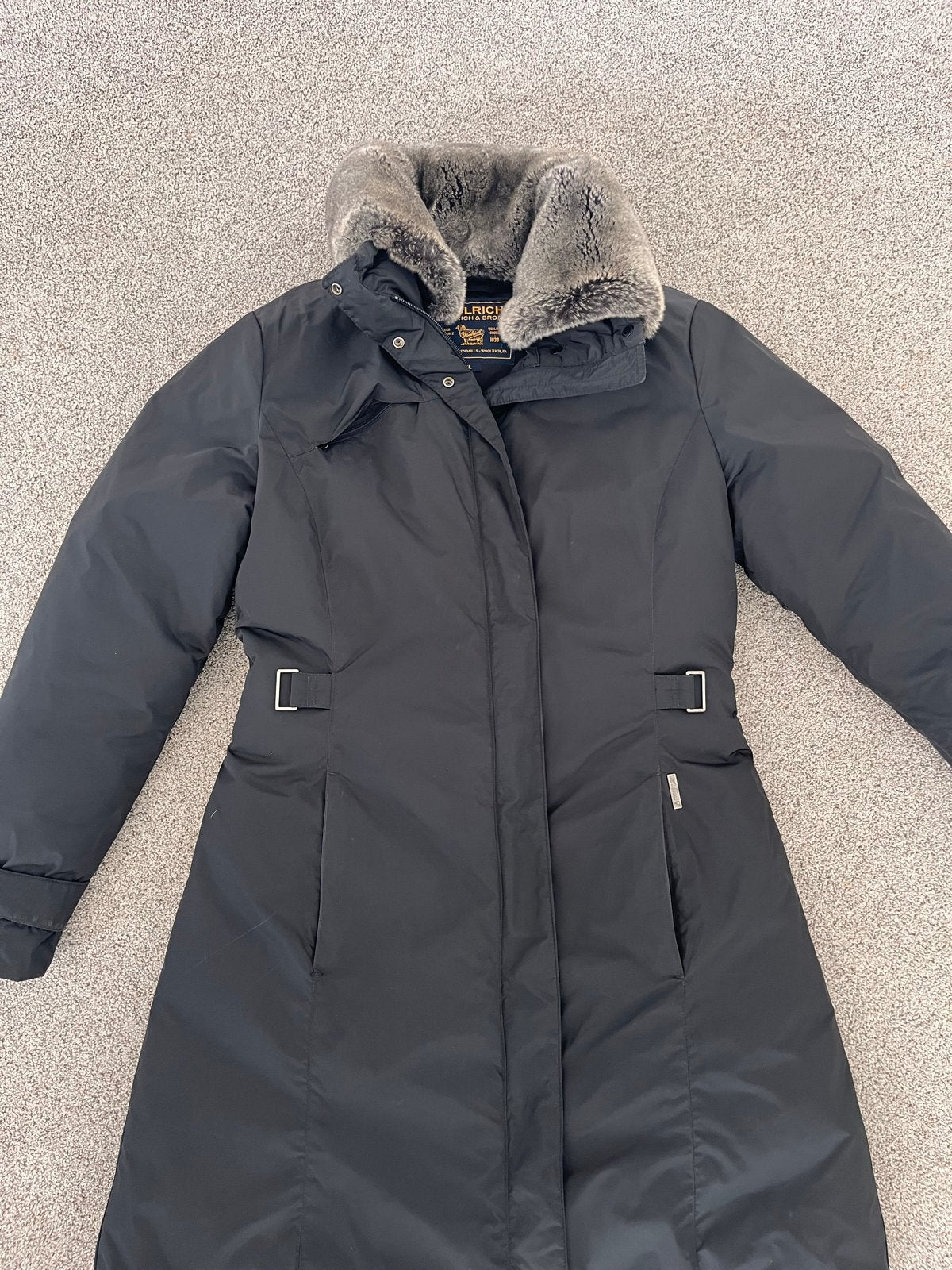 Woolrich winterjas Zwart Maat XL valt als M, Ophalen of Verzenden, Zo goed als nieuw, Maat 38/40 (M), Zwart