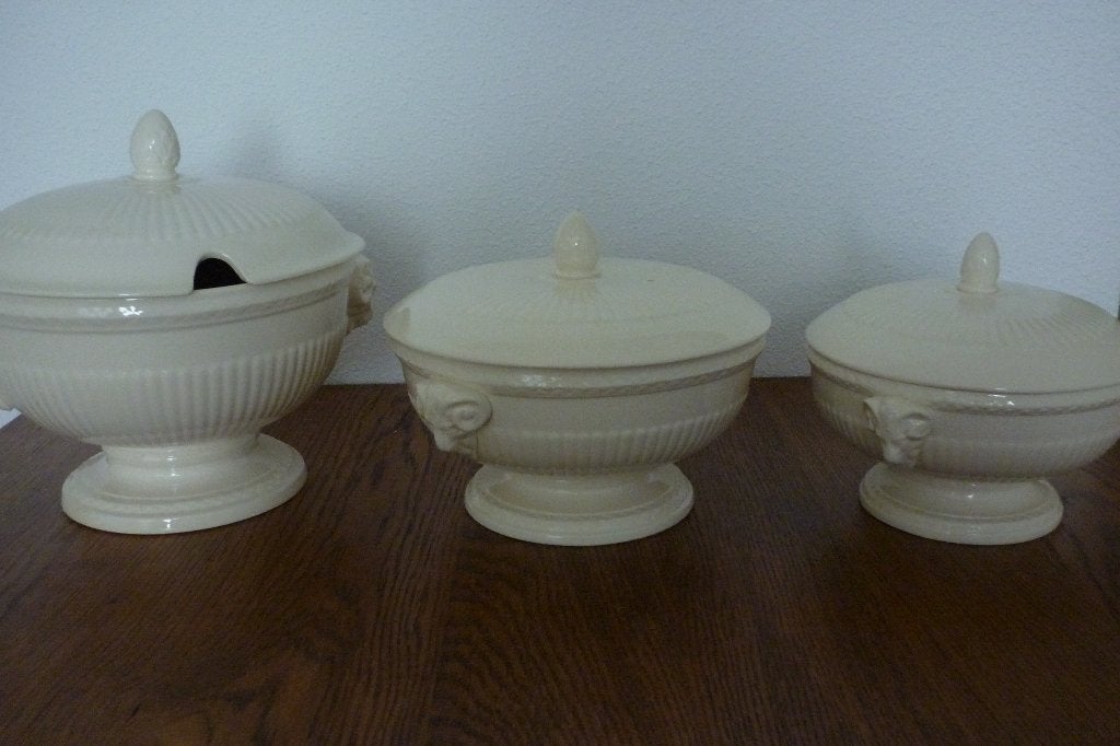 Wedgwood Edme, diverse maten DEKSCHALEN los te koop., Ophalen of Verzenden, Wedgwood, Aardewerk, Schaal of Schalen