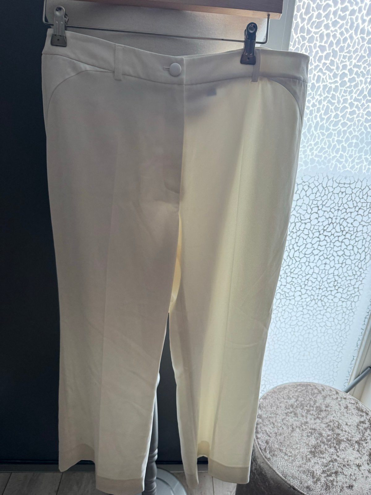 Nieuwe prachtige  broek maat 44, Wit, Maat 42/44 (L), Nieuw, Ophalen of Verzenden