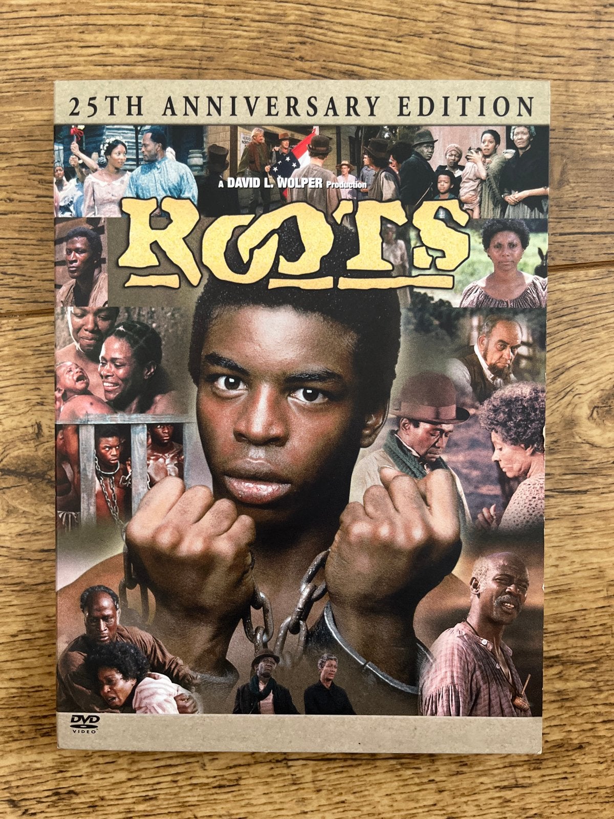 Roots - 25th Anniversary Edition DVD Boxset, Engels, Vanaf 16 jaar, Historisch of Kostuumdrama, Nederlands
