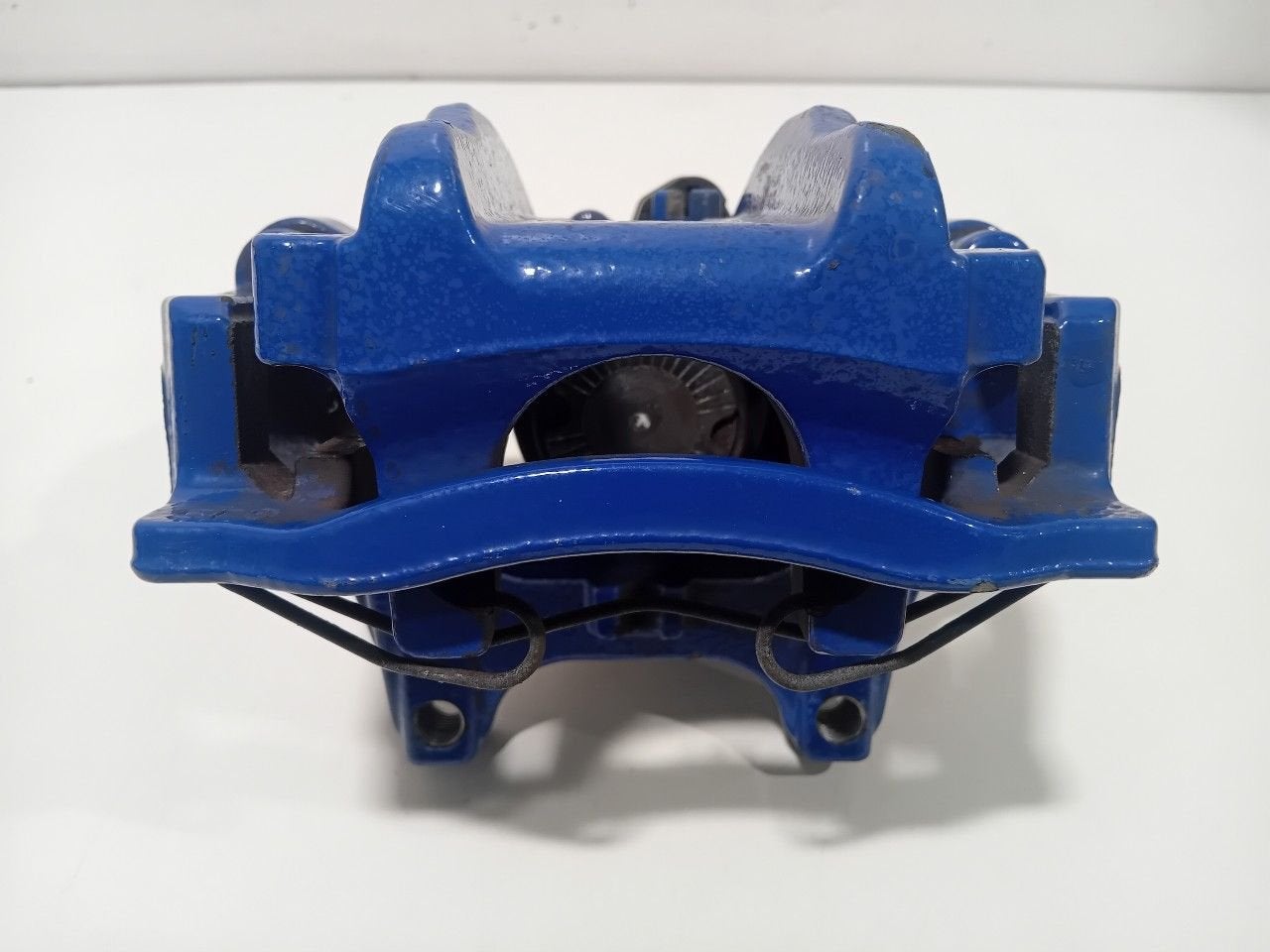Remklauw links achter Volkswagen Golf, Auto-onderdelen, Onderdelen@venauto.nl, Van der Ven Autorecycling B.V., Gebruikt, Ettenseweg 76, 4706 PB Roosendaal, The Netherlands