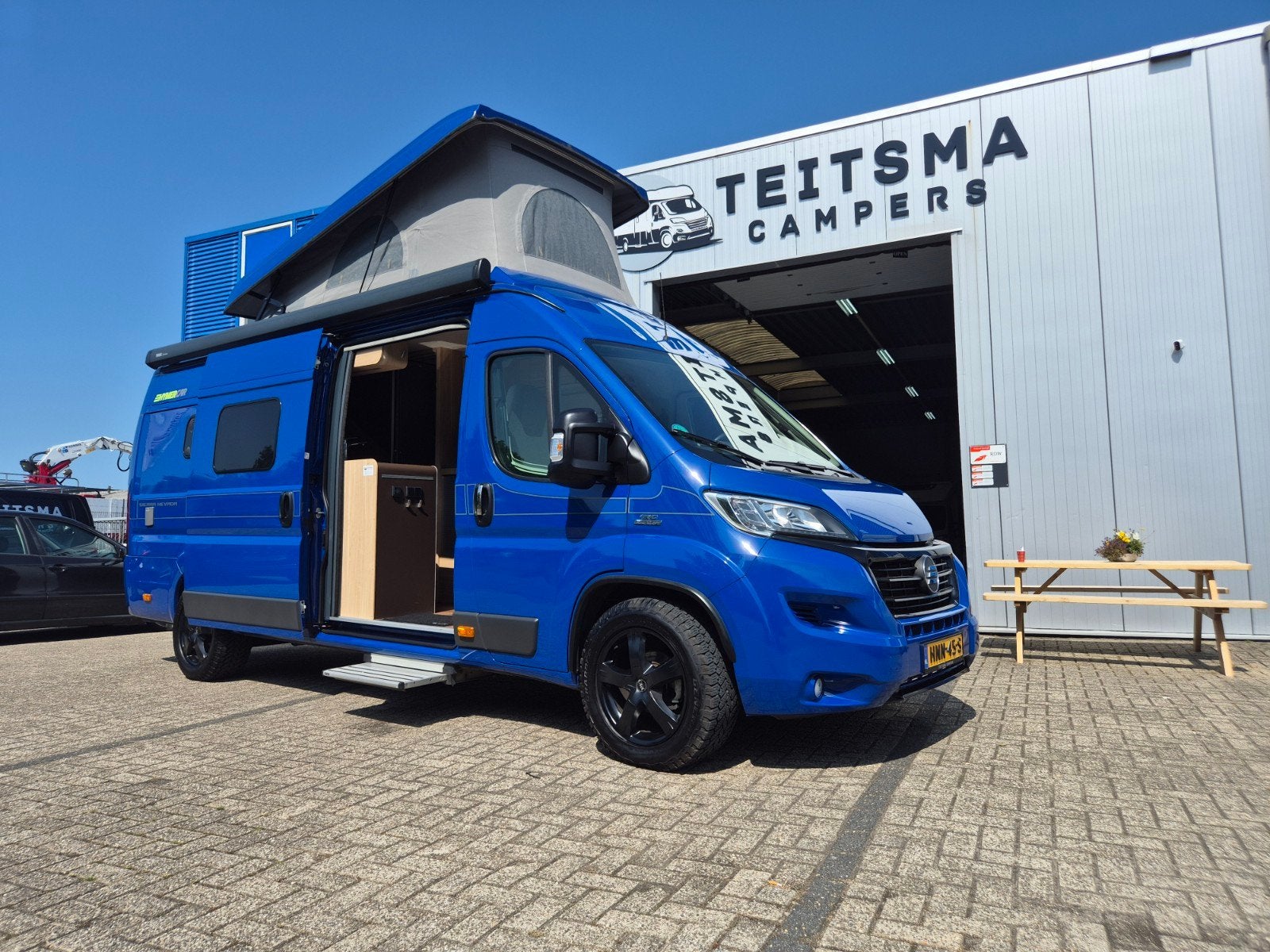 HYMER SIERRA NEVADA | 2017 | 2e EIGENAAR | 4 PERS | 40.000km, Ringverwarming, 7 tot 8 meter, Bedrijf, Luifel