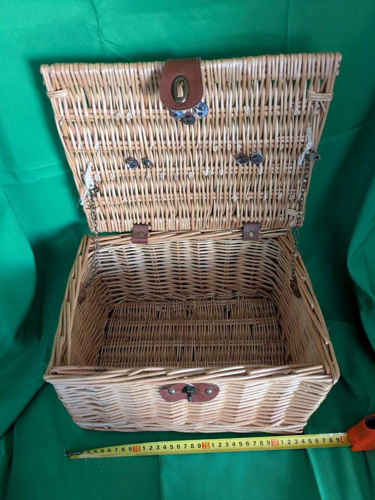 Vintage rieten picknick fietsmand met lederen sluiting, Ophalen