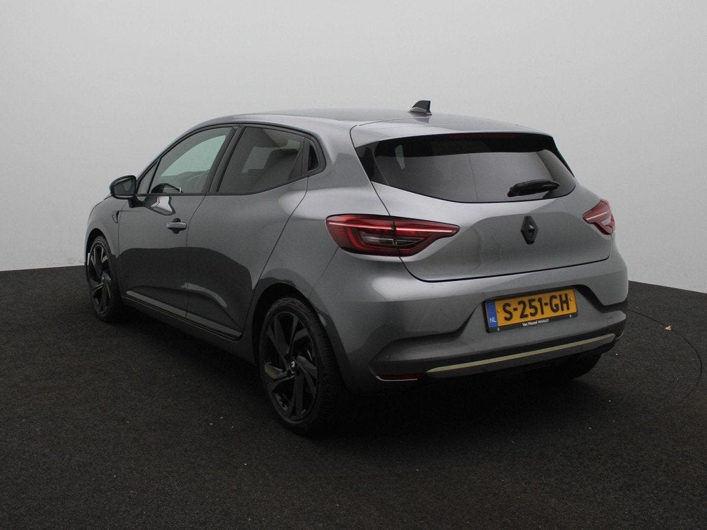 Renault Clio E-Tech Hybrid 145 E-Tech Engineered | Apple Car, Gebruikt, Euro 6, Leder en Stof, 23 km/l