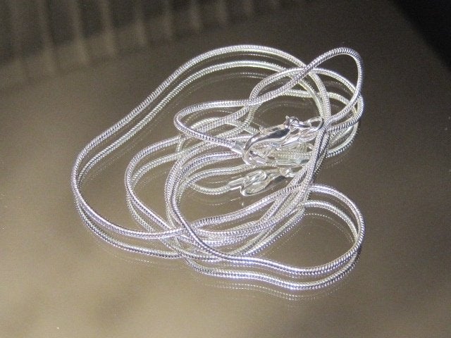 ket. prachtige ronde ketting 2mm - 50cm of 60cm - verzilverd, Verzenden, Nieuw, Zilver, Overige materialen