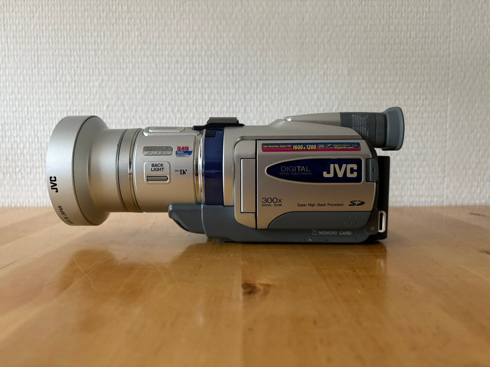 JVC GR-DV500 MiniDV Digitale Videocamera, Ophalen of Verzenden, Zo goed als nieuw, JVC, 20x of meer