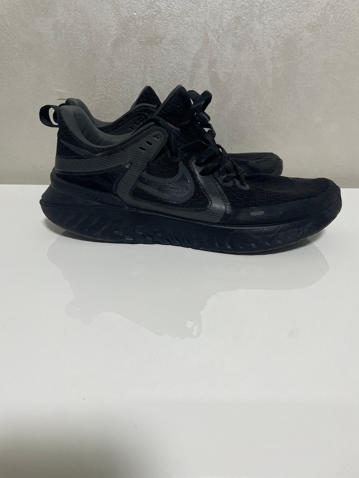 Nike React Infinity Run Flyknit 2 Zwarte Sneakers, Ophalen of Verzenden, Gedragen, Zwart, Sneakers of Gympen