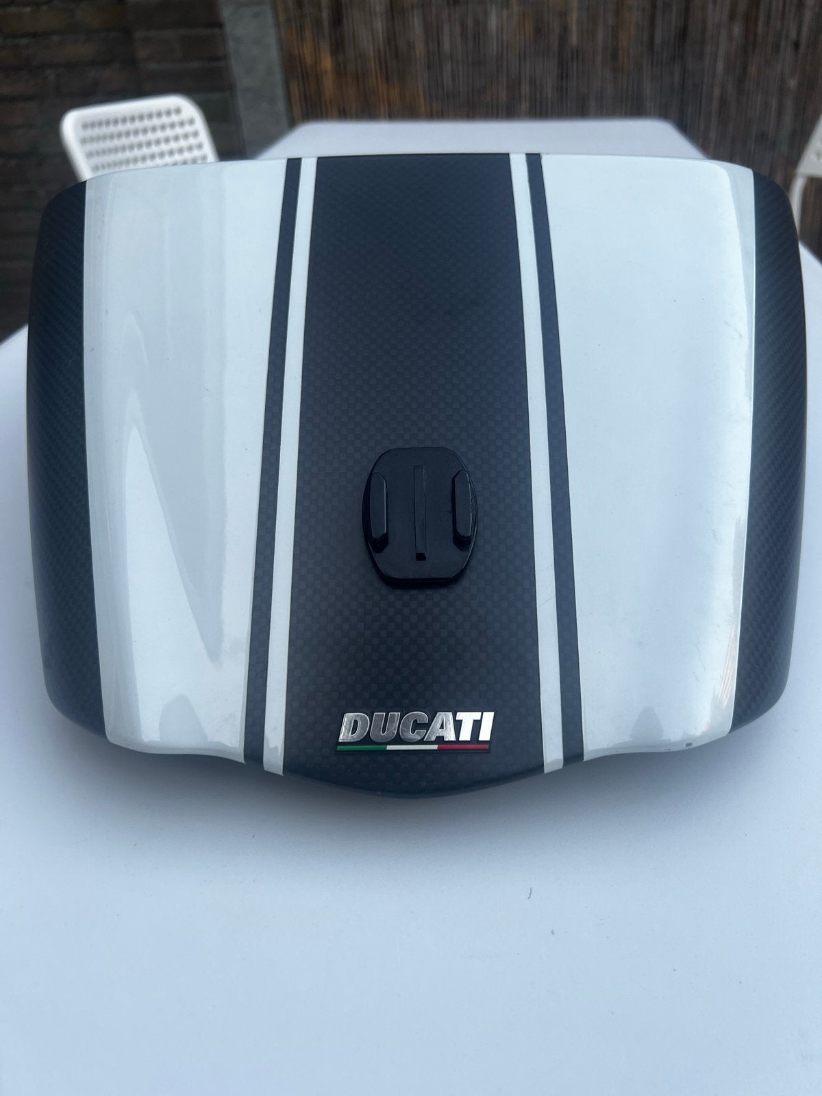 Ducati Carbon Monocoque Zadelkap met GoPro Bevestiging, Ophalen of Verzenden, Gebruikt