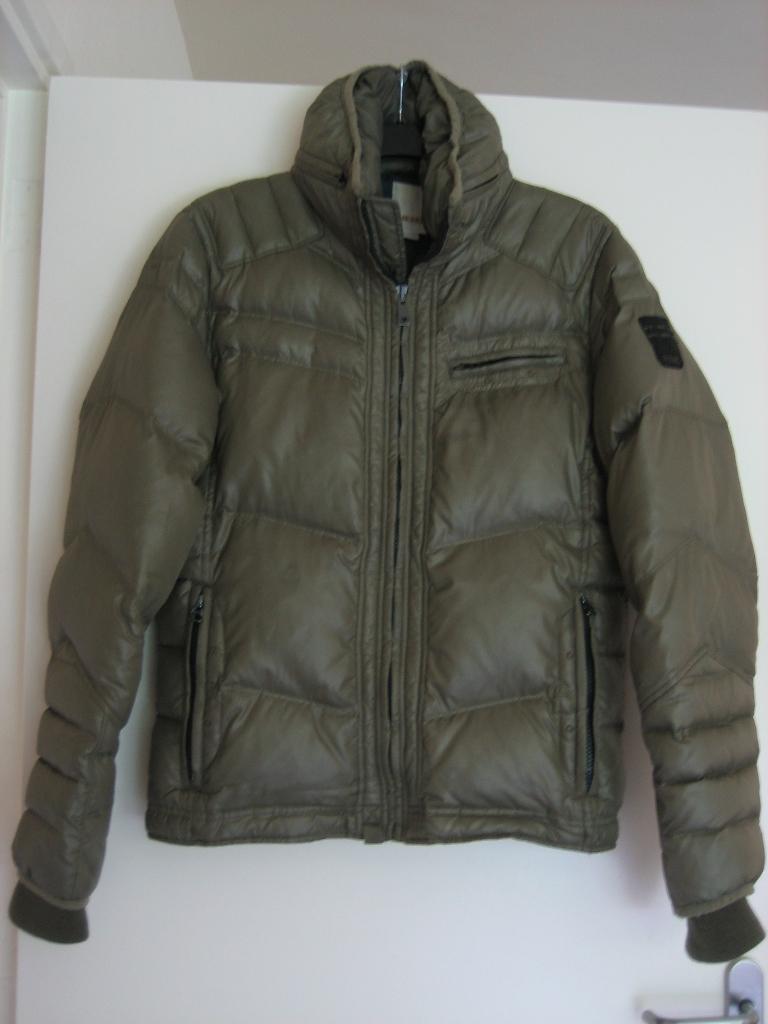 Stoere legergroene donsgevoerde jas DIESEL, XL snazzeys, Diesel, Verzenden, Maat 56/58 (XL), Zo goed als nieuw